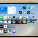 Debutto globale per iPhone Duo: il primo pieghevole Apple parte da 2.000 dollari tra scorte limitate e prime recensioni contrastanti