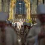 Abusi nella Chiesa Usa: accordo storico a New York, risarcimento record da 800 milioni di dollari