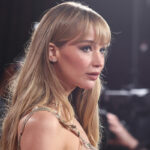 Jennifer Lawrence contro i vertici di Hollywood: «Presenze non autorizzate sul set durante le scene di nudo»